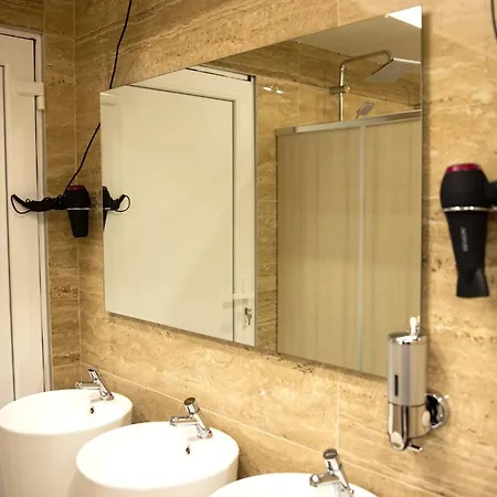 Quick'hot By Gts - Capsules Et Confortables Capsule hotel Villeurbanne