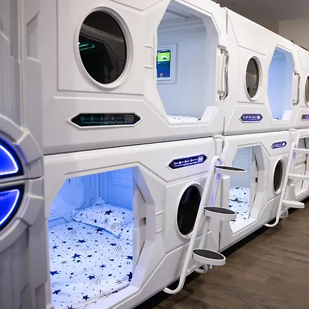 Capsule hotel Quick'hot By Gts - Capsules Et Confortables